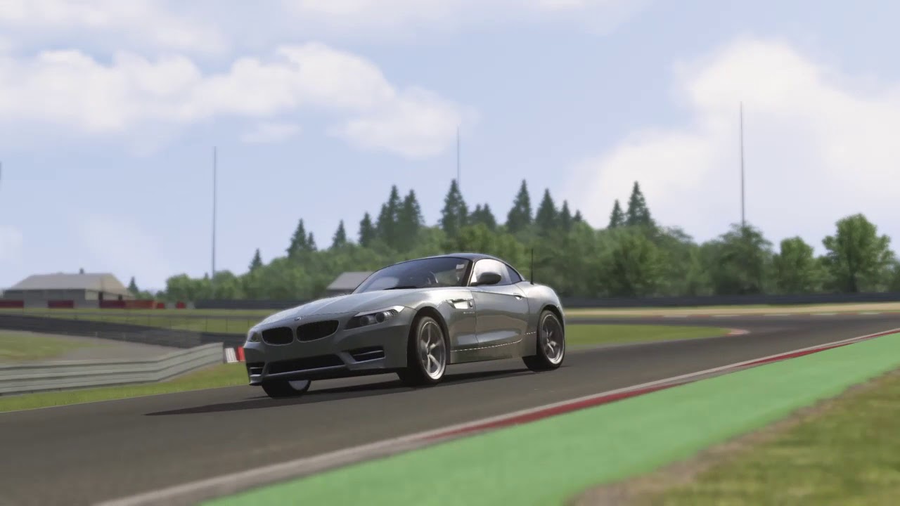 Assetto Corsa Ultimate BMW Z4 versus simulateur - YouTube