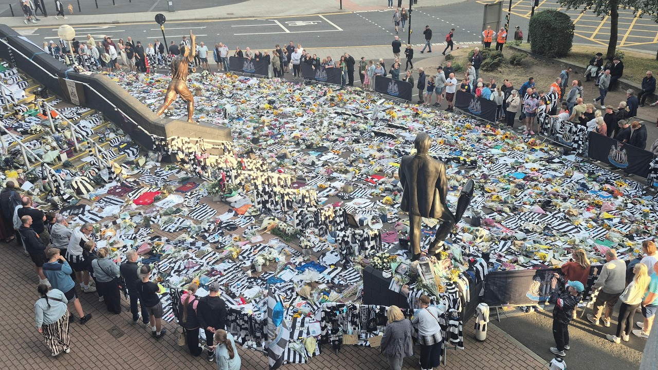 As Newcastle United collect all the Kevin Keegan donations, we'll never see these images again