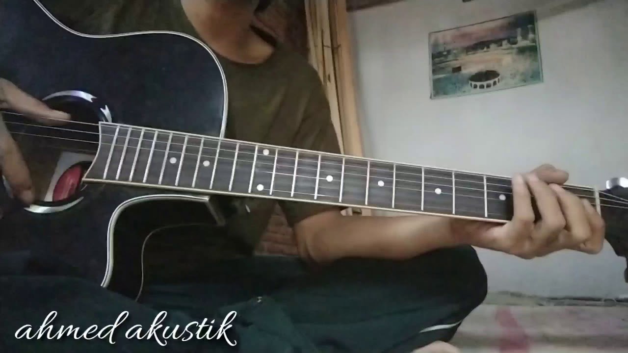Cord Gitar di belakangku mirip versi asli - YouTube