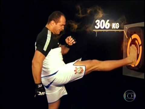 Vídeo: Diferença Entre Karate E Taekwondo