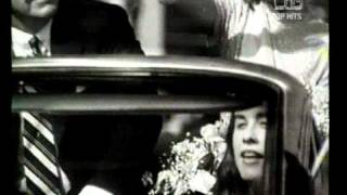 Alanis Morrisette Hand in my pocket Original Video screenshot 5