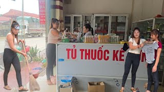 Chy went to see the doctor for a high fever, and also visited Lyly to give her some money.