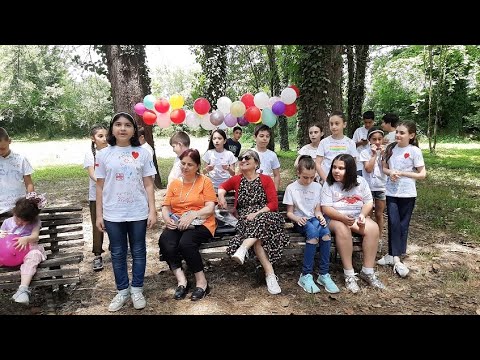 ღონისძიება გალაკტიონის ეზოში. ანას ექსკურსია 2 ნაწილი.ako and princesses აკო და პრინცესები