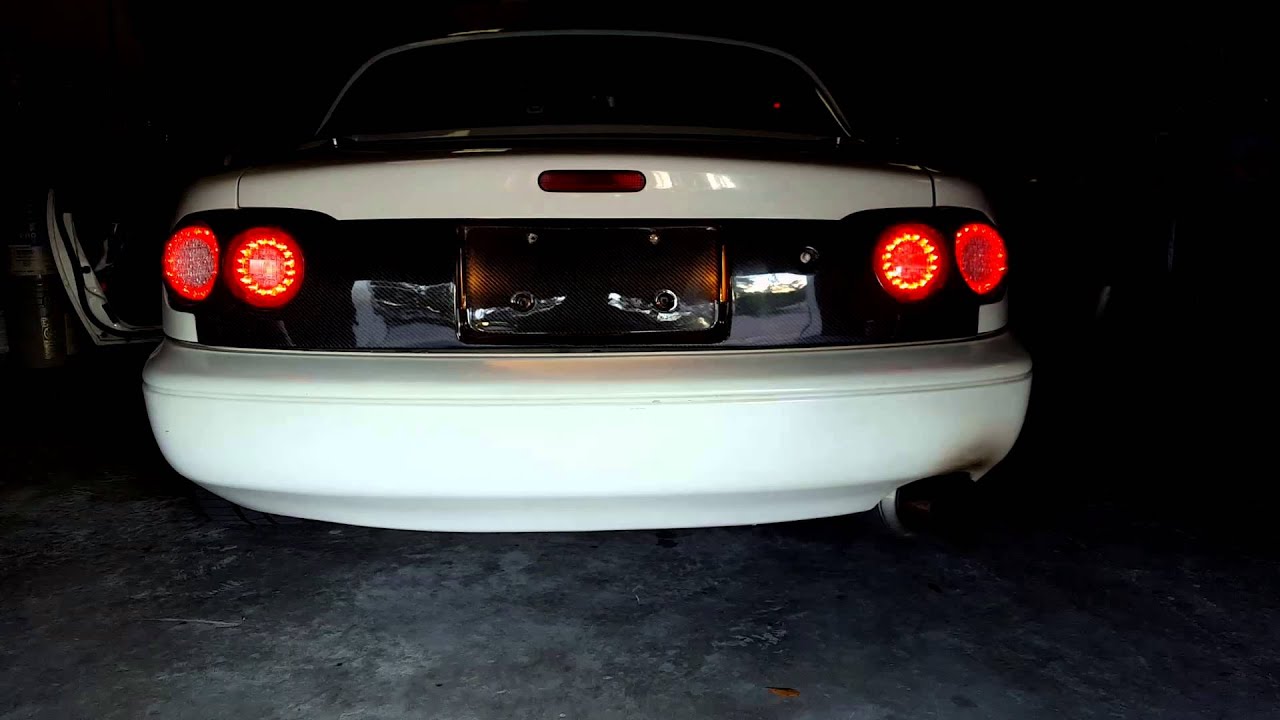 Carbon miata tailight demonstration