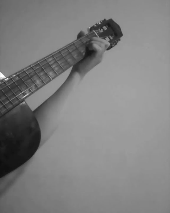 Tak Seindah Yang Semestinya Cover || story wa