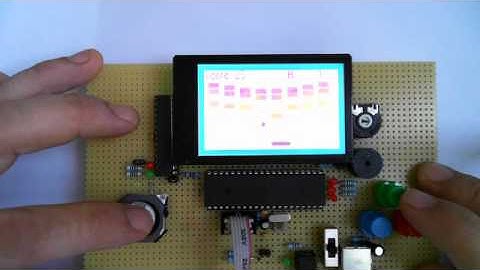 GAMECOM - Avr GLCD Handheld with sound! INPLAY ARKANOID