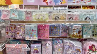 NEW Miniso The Mall at Wellington Green in Florida & Haul (Sanrio, Barbie, stickers)