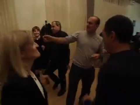 ცხინვალის პირველი საშუალო სკოლა 11 ბ კლასი 28 წლის შემდეგ შეიკრიბა