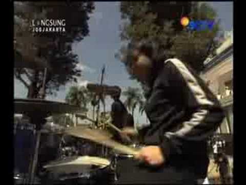 mp3 starlet tergila padamu
