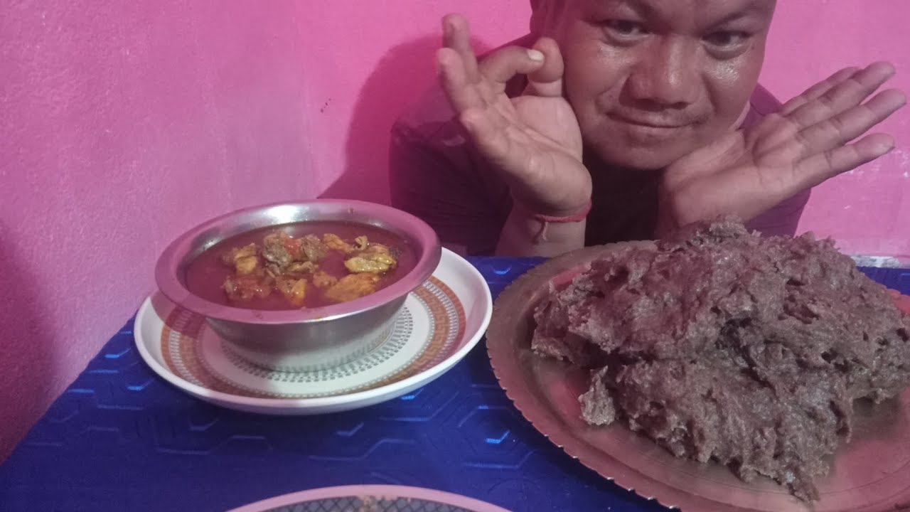 Mukbang with chicken and kodo ko dharo #Moktan eating channel 