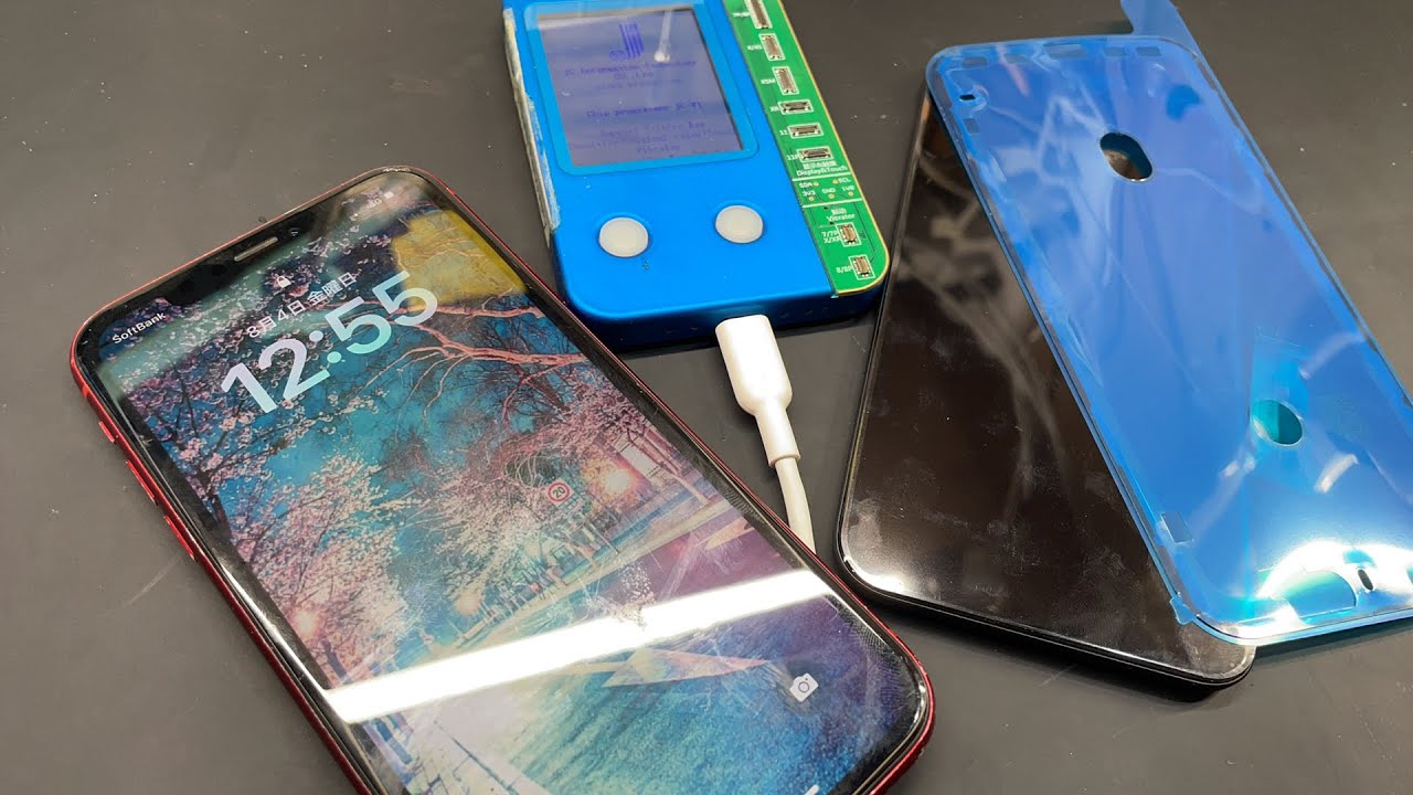 How to replace the display on an iPhone XR - YouTube