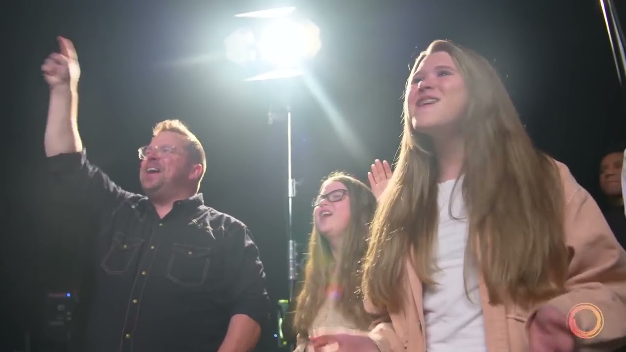 Guarda Worship Circle FOUNDATIONS LIVE Full Recording su YouTube Guarda Worship Circle FOUNDATIONS LIVE Full Recording su YouTube