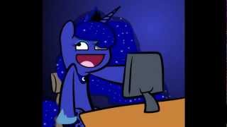 Luna hoof...