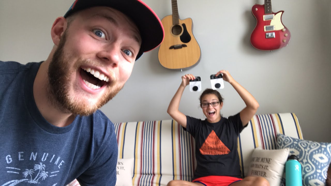 🔴 LIVE: GIVEAWAY! Popsockets!