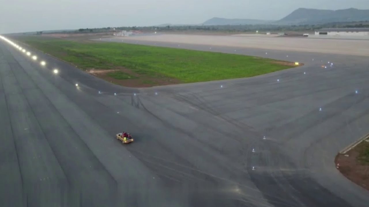 Международный аэропорт Кабалега в Уганде готовится к запуску крупнейшего аэропорта. Строительство...