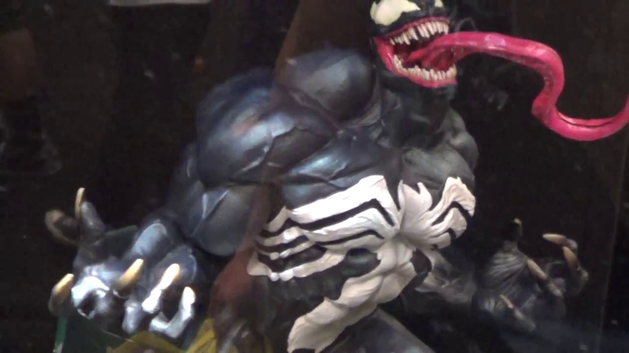 marvel premier collection venom statue