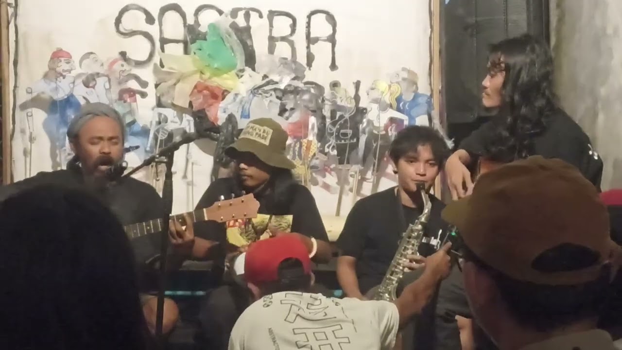 Sunda Jawa (Mbako Ijo)