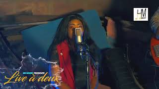 Video thumbnail of "il y a Dieu dedans (Carole Zokoua feat Michel Bakenda)"