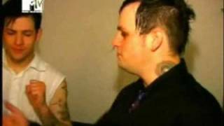 Watch Good Charlotte Cant Go On video