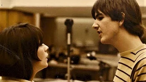 Linda Ronstadt & Gram Parsons - 'Break My Mind'