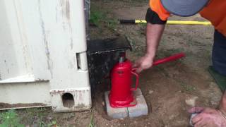 Leveling a Loaded Container in the Field with a Bottle Jack