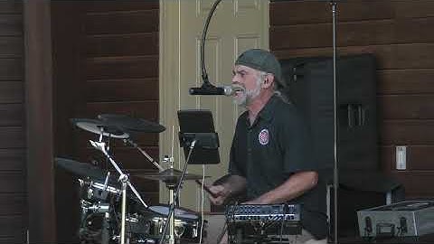 Fuzzy Logic Plays "Hurts So Good"