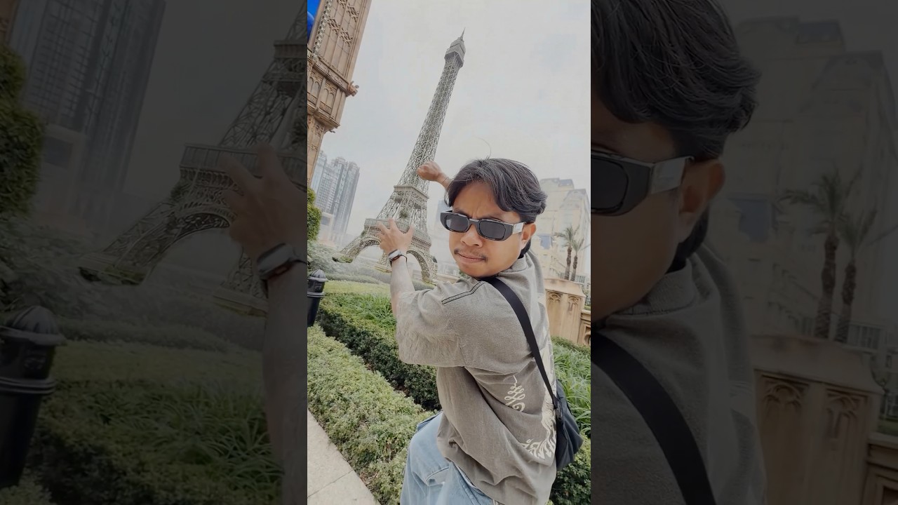 Move the Eiffel Tower #jackpapho