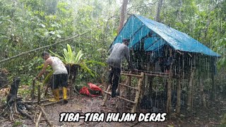 diguyur hujan deras mandi saat membangun cabin, tidur nyenyak sampai pagi, relaxing rain sound