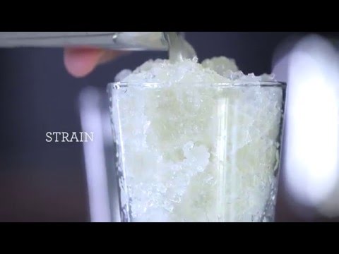 How to Make a CÎROC™ Ultra-Premium Vodka Passion Flower Cocktail