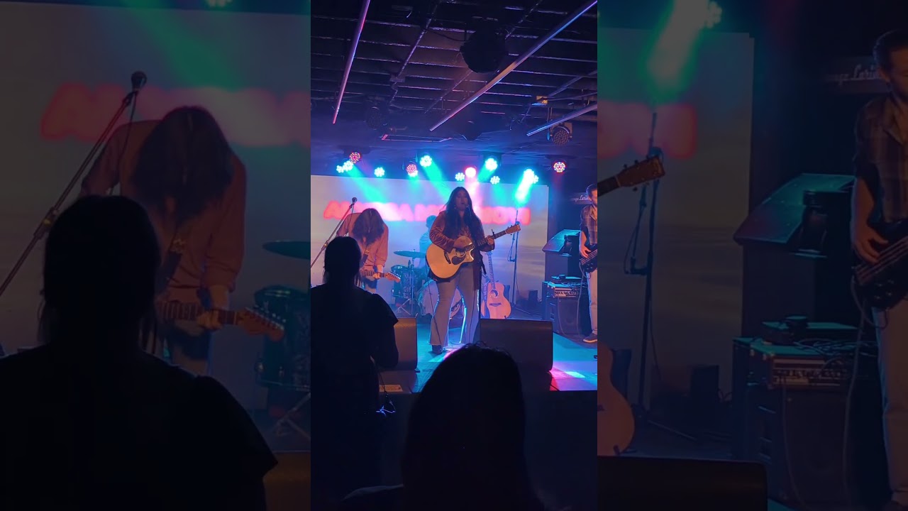 Alyssa Mongiovi at the Larimer Lounge 