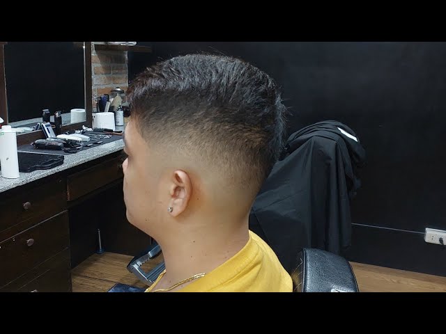 BARBER TUTORIAL - MID FADE HAIRCUT