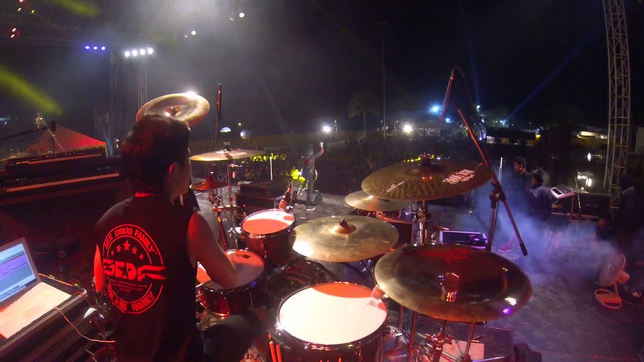 S.D.F - krong (drumcam)