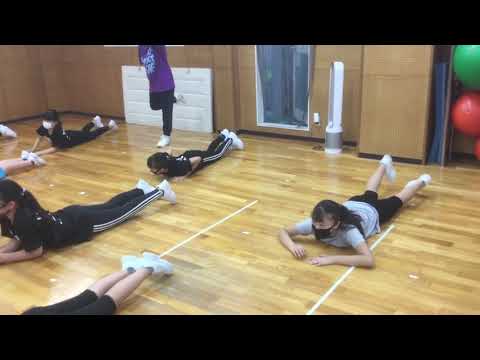 柔軟体操ストレッチ キッズダンシング金曜日クラス キッズガーデン武蔵小杉教室 指導 梶原和歌子 2021,8,6