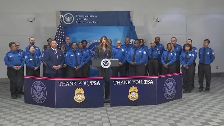 Noem gives TSA employees at IAH a $10,000 bonus