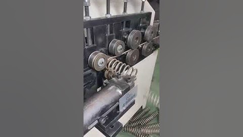 The ring making machine can make coil spring in high speed too. #coilspring #steel #wire #machine