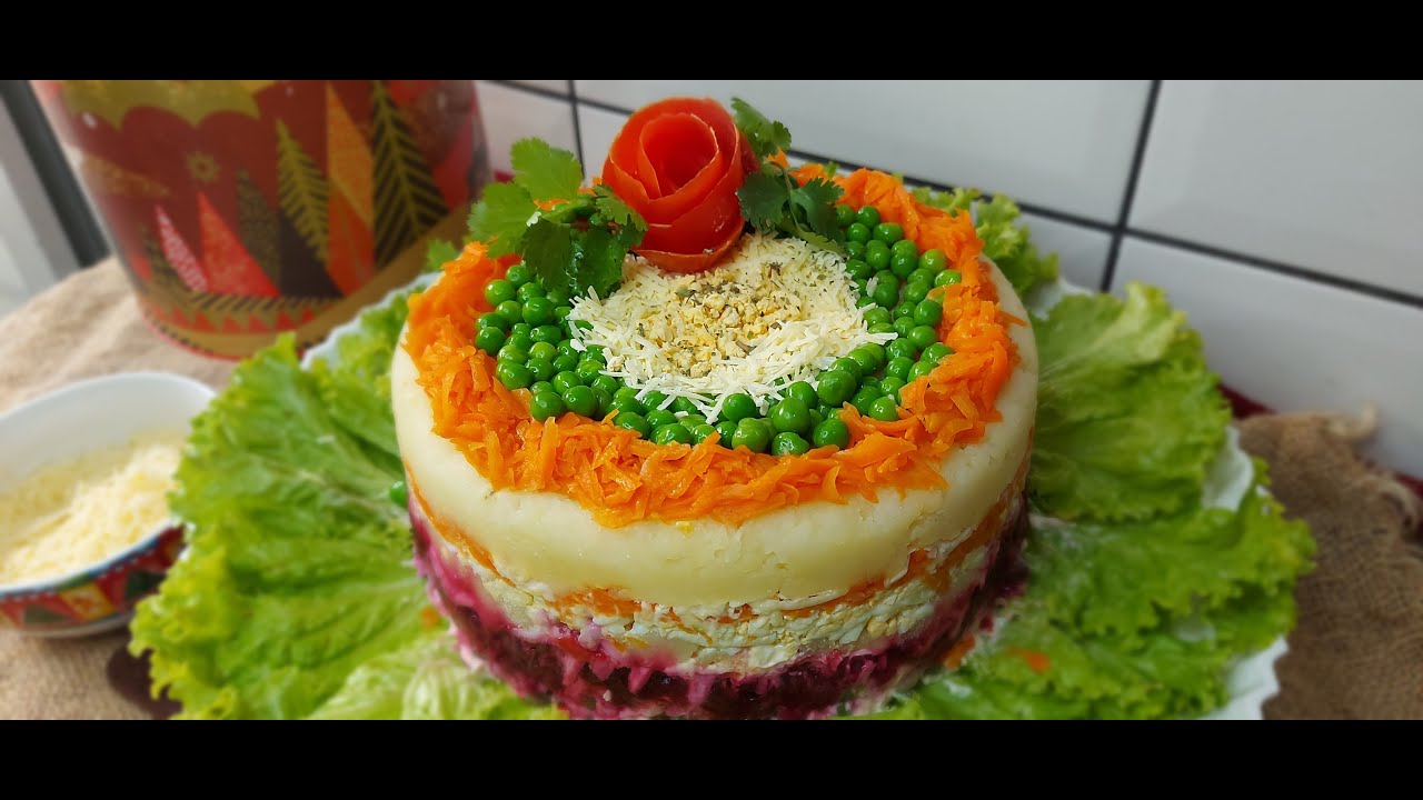 ВАМ НУЖНО СДЕЛАТЬ ЭТОТ УКРАШЕННЫЙ САЛАТ ДЛЯ ВАШИХ ВЕЧЕРИНОК! С ПРОСТЫМИ И ДЕШЕВЫМИ ИНГРЕДИЕНТАМИ!