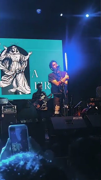 Live konser Hindia(Secukupnya)