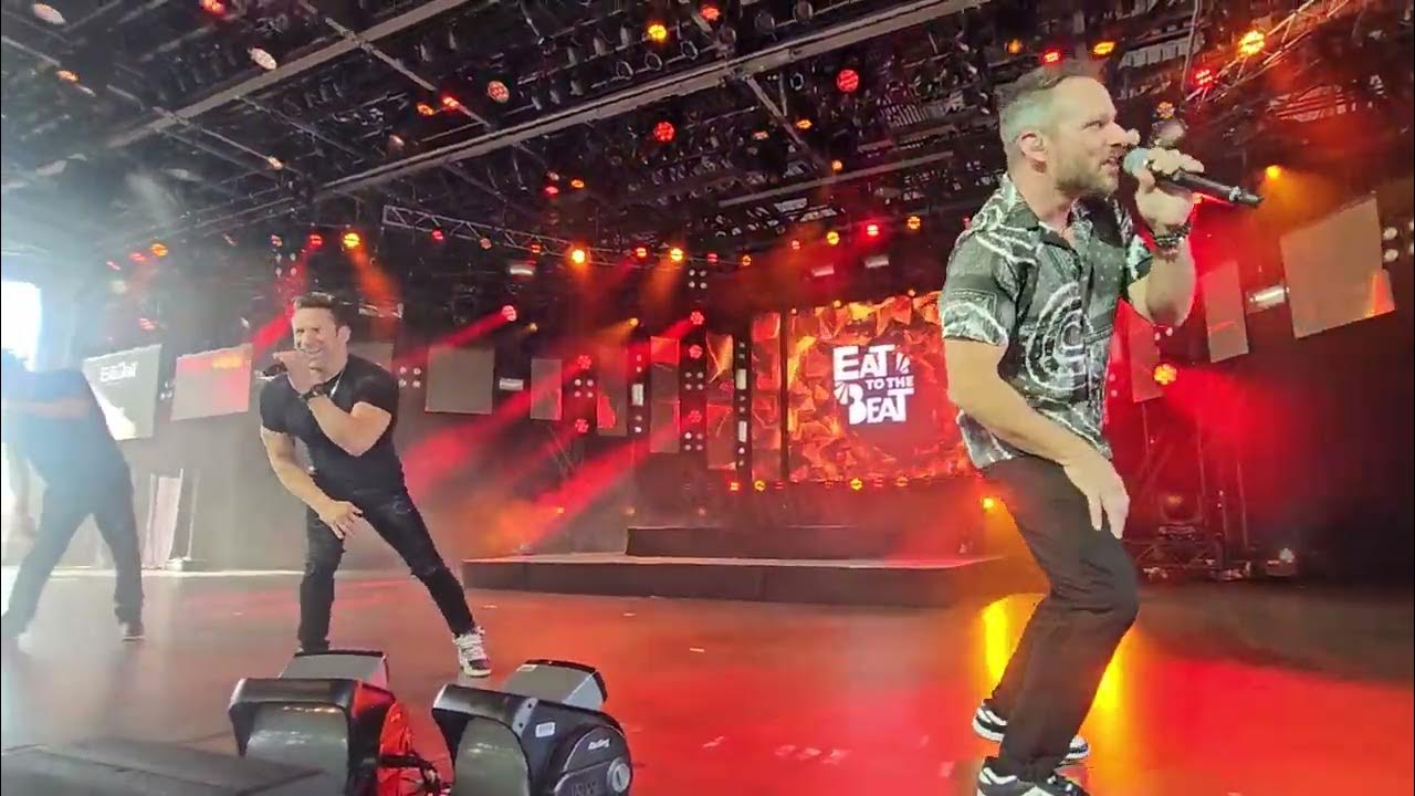 98 Degrees - Give Me Just One Night (Una Noche) 2023 Epcot (Eat To The Beat) 98 Degrees - Give Me Just One Night (Una Noche) 2023 Epcot (Eat To The Beat)