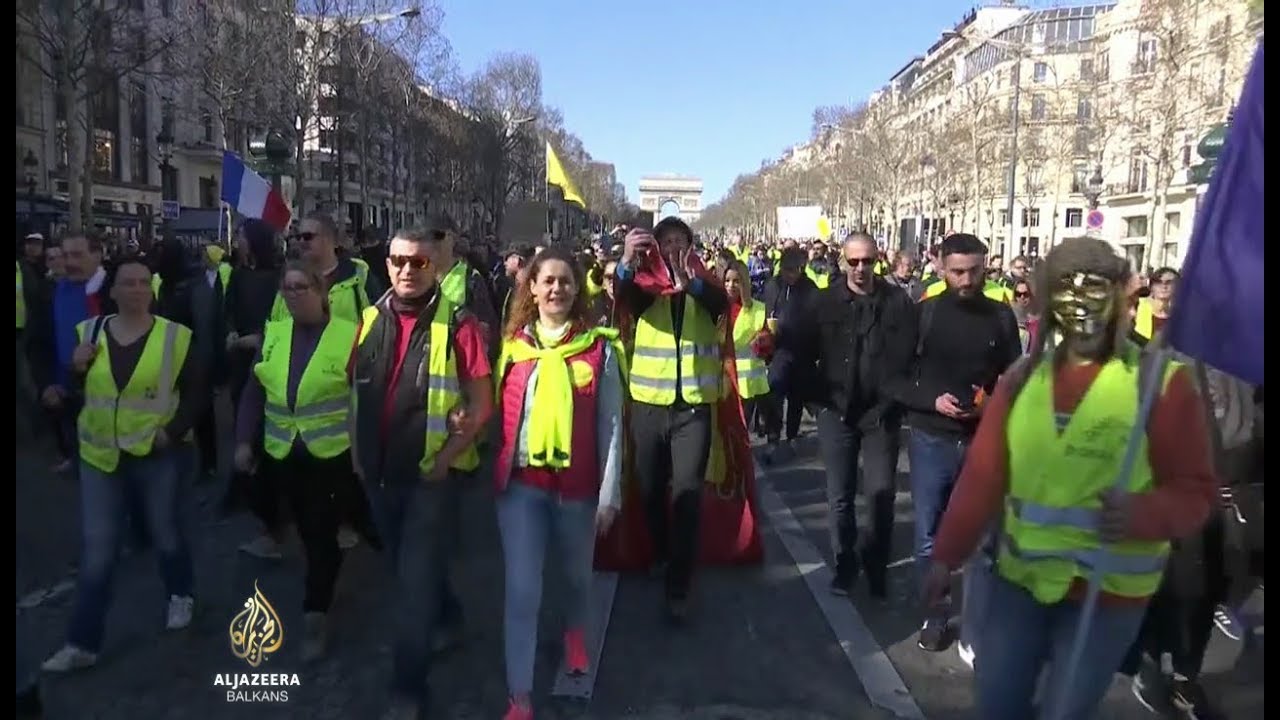 مسيرات السترات الصفراء تجوب الأحياء الراقية في باريس
