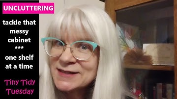 TINY TIDY: **Uncluttering a messy cabinet** /collab with @TheHelpfulHome