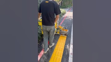Raised Line Marking Machine! 🎨 #machinery #sidewalk #roads