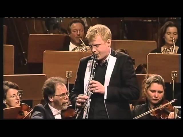 Mozart - Concerto pour clarinette: 2è mvt : M.Fröst / Orch Chbre Brême