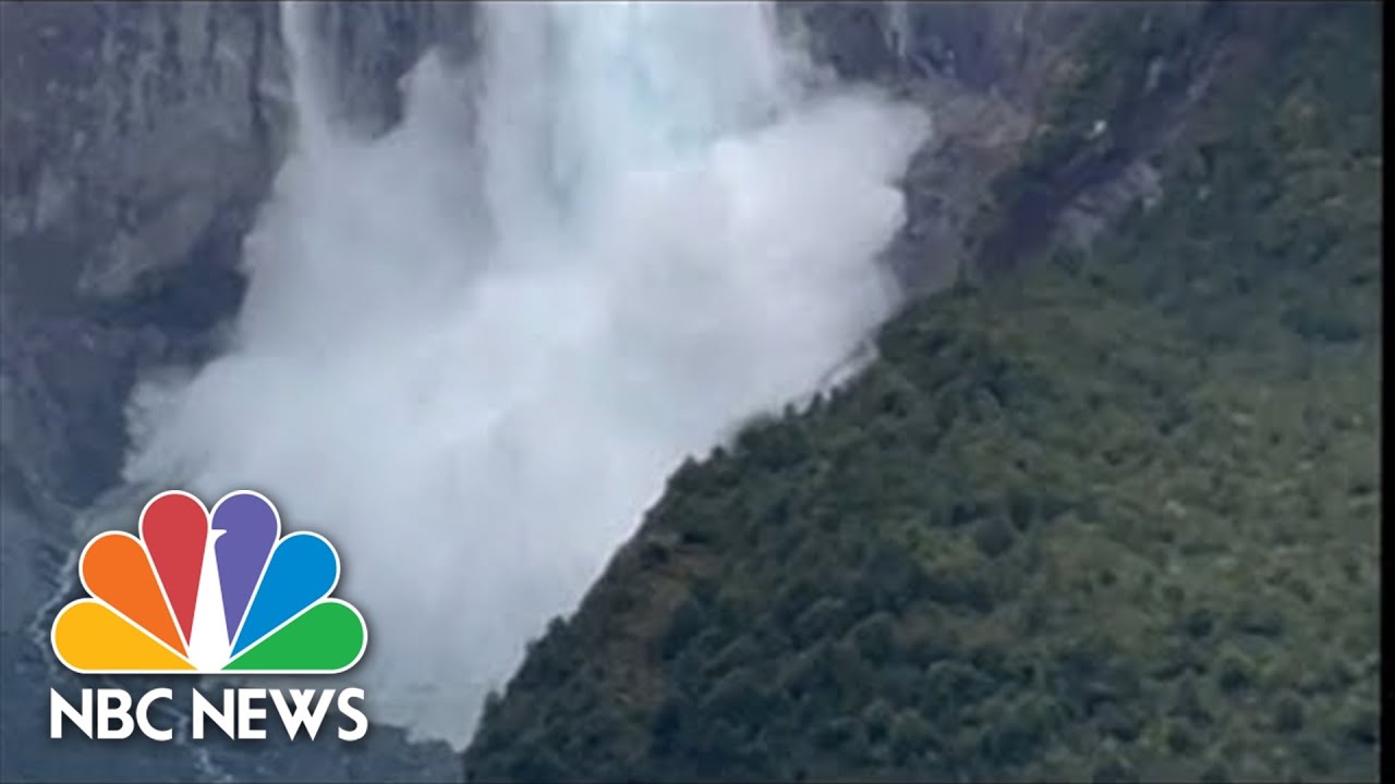 Watch As Glacier Calves In Chile