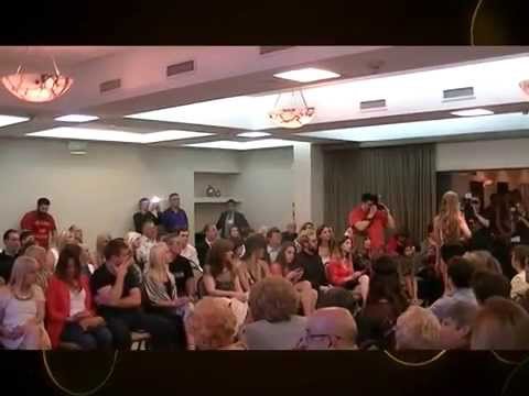 MISS ARGENTINA 2015 - PARTE 02  ELENA FORTABAT Y DESFILE TRAJE DE BAÑO