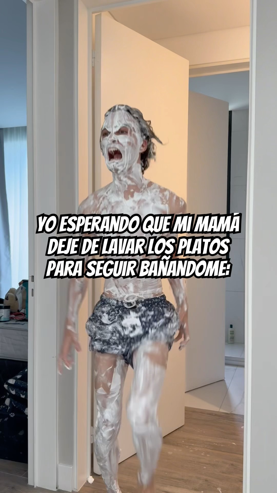 MAMAAAAAA DEJA DE USAR EL AGUA CALIENTEEEEEEE