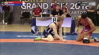 1/2 GR - 77 kg: M. GERAEI (IRI) v. R. IUNUSOV (RUS)