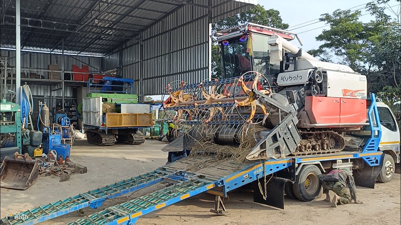 ยามเช้าที่บ้านฟาร์มมีสกุลสาวนุ่นดั้มซิ่ง โซนเครื่องจักรออกงานกันแต่ละสาย