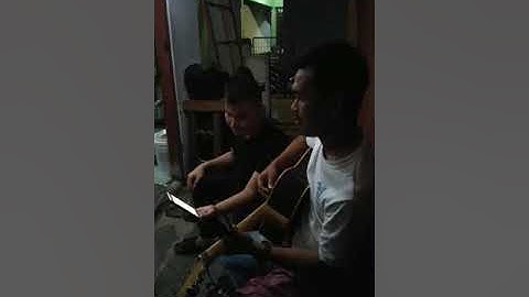 Selvi Kitty sing song 😂😂😂