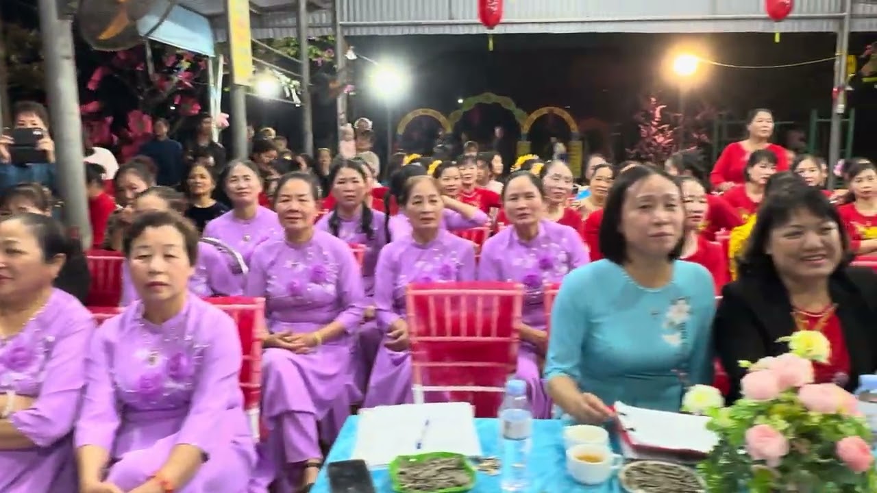 Nhảy theo bài Rừng xanh vang tiếng Ta Lư- CLB Dân Vũ Bình Long biểu diễn