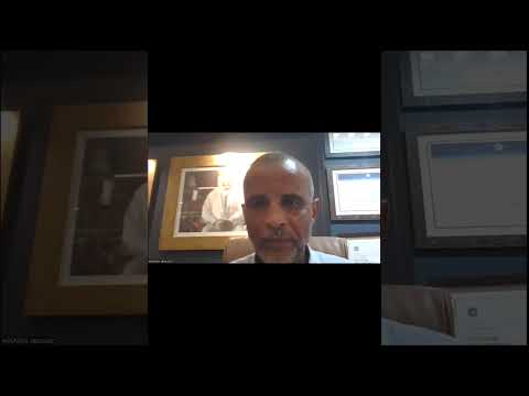 ندوة بعنوان معايير الاعتماد الاكاديمي مع الاستاذ الدكتور محمد عبود موسى الحراحشة